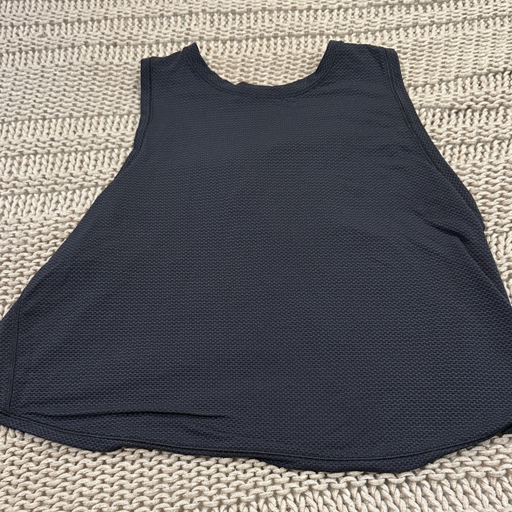 lululemon athletica Black Crop Top